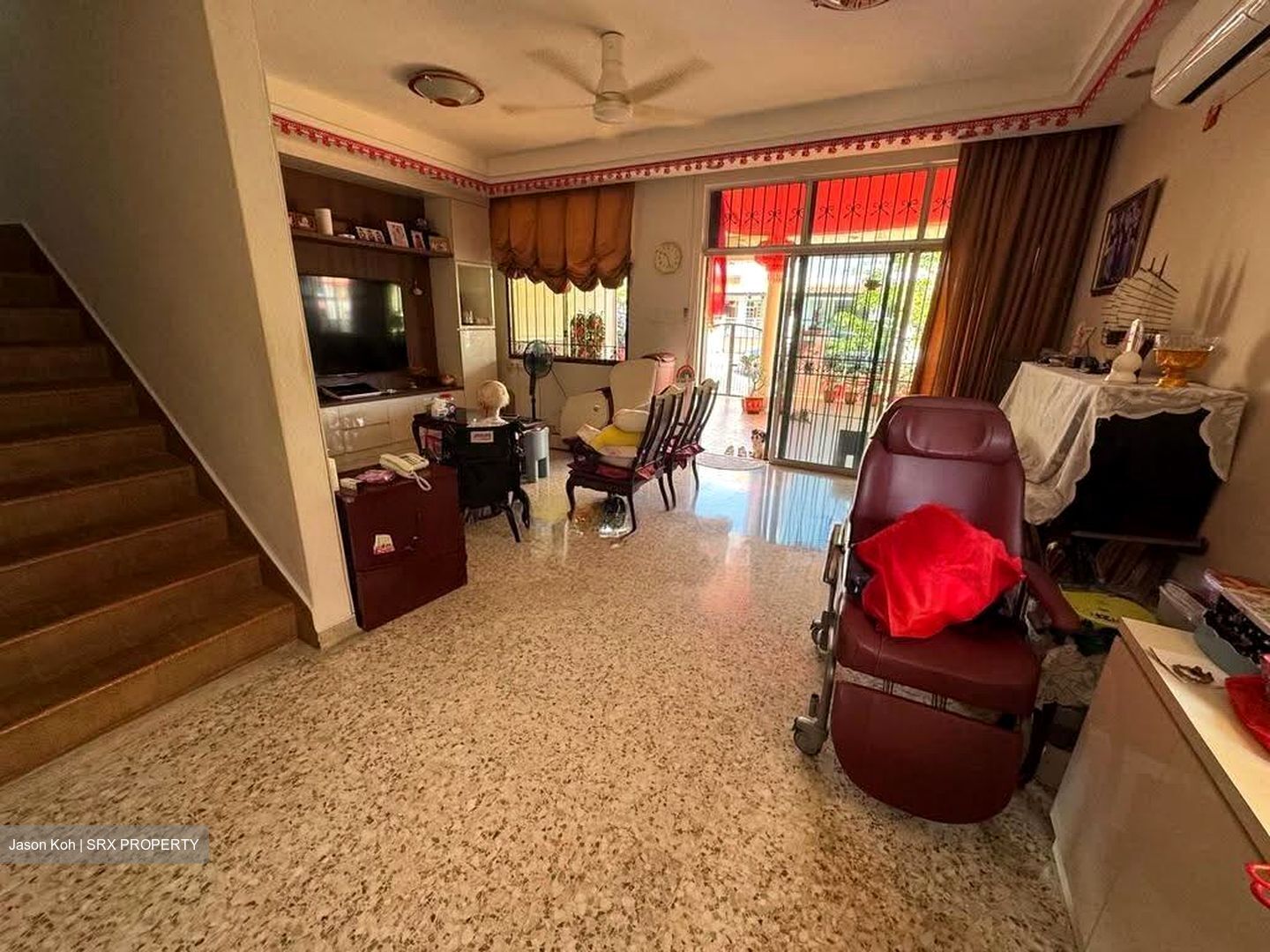 Peakview Estate (D16), Terrace #611126701